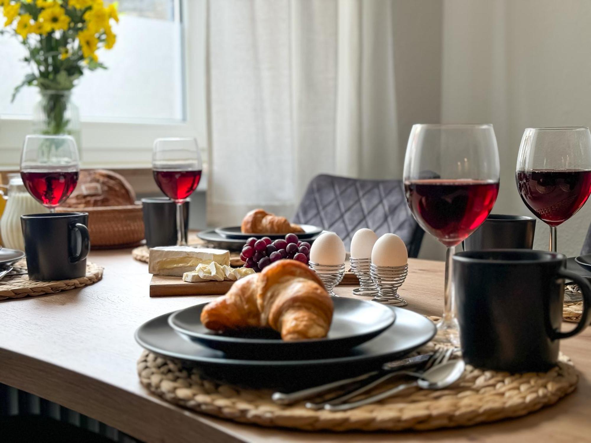Homelystays Stilvolles Apartment An Der Kirche Lemförde Extérieur photo